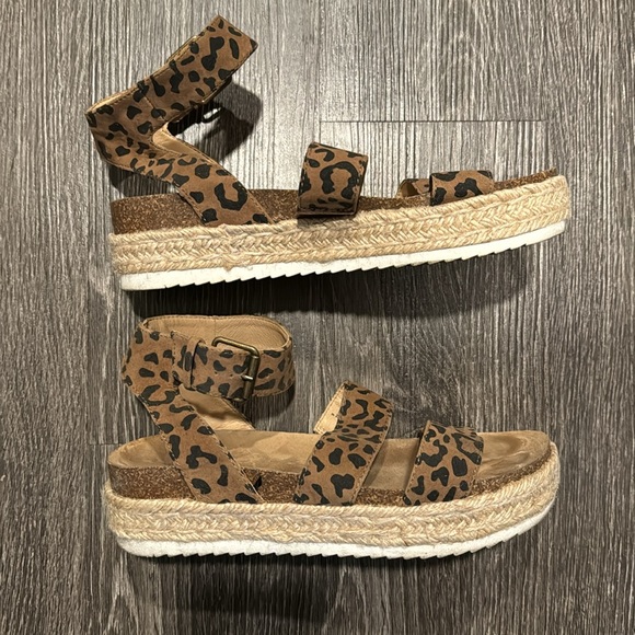 Universal Thread Cheetah Espadrilles - Picture 3 of 4